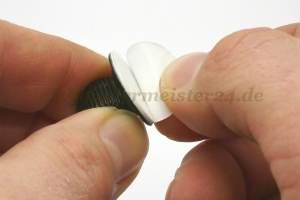 Stifthalter aus Metall<br>selbstklebend, schwarz